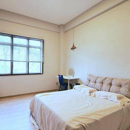 The Deer Kuching 4 Bedrooms Apartment Екстер'єр фото